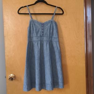 Last day to buy! Levi's chambray dress